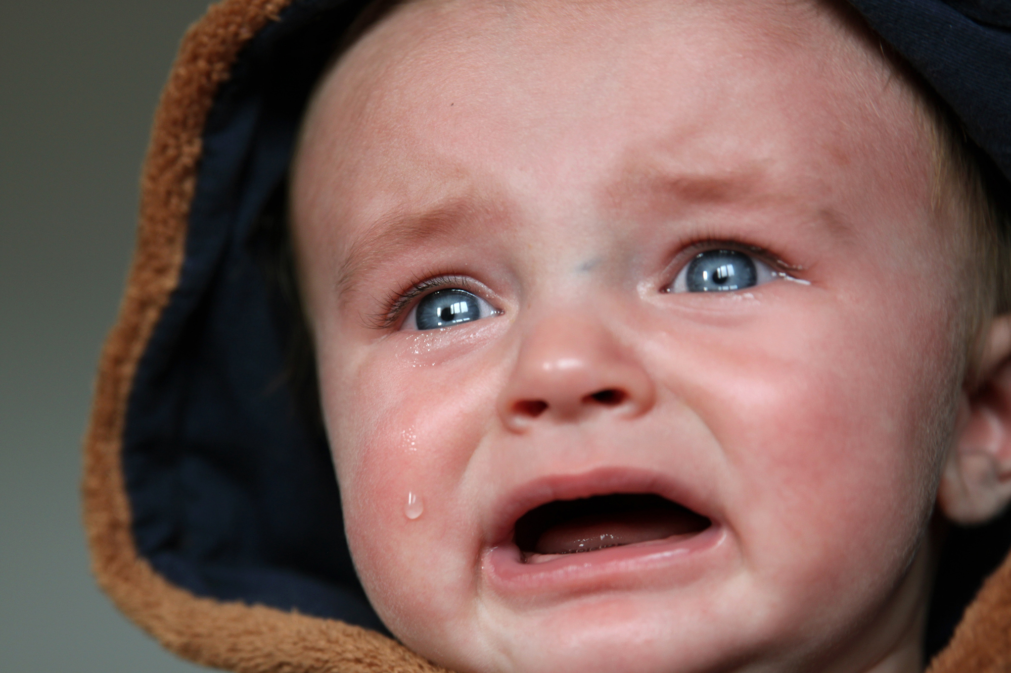 baby-child-close-up-crying-resize